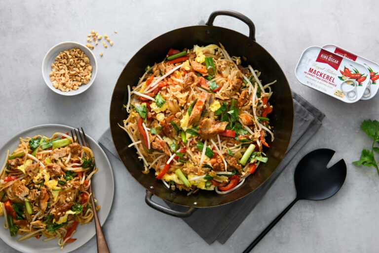 Sweet Thai Chili Mackerel Pad Thai Recipe